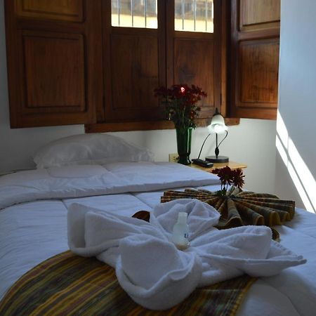 Hotel Y Galeria Uxlabil Antigua Eksteriør billede