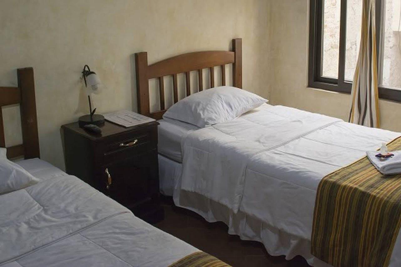 Hotel Y Galeria Uxlabil Antigua Eksteriør billede