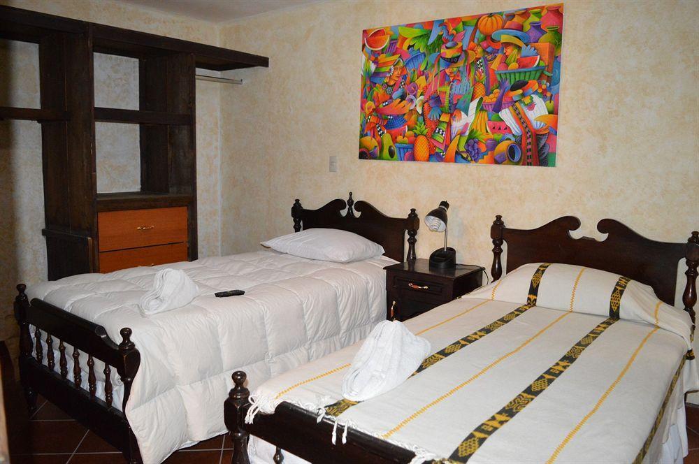 Hotel Y Galeria Uxlabil Antigua Eksteriør billede