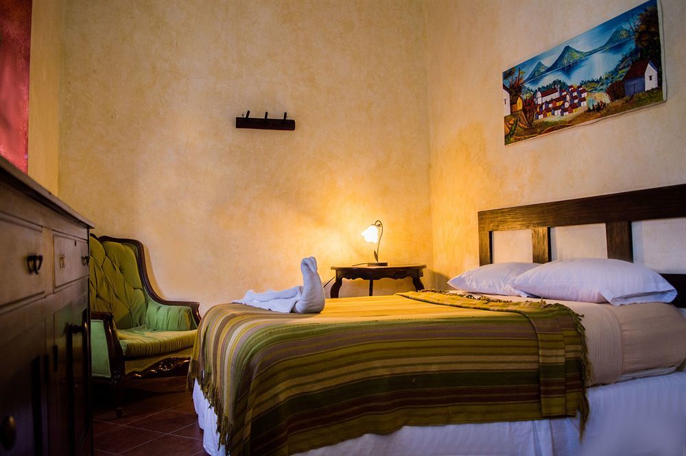 Hotel Y Galeria Uxlabil Antigua Eksteriør billede