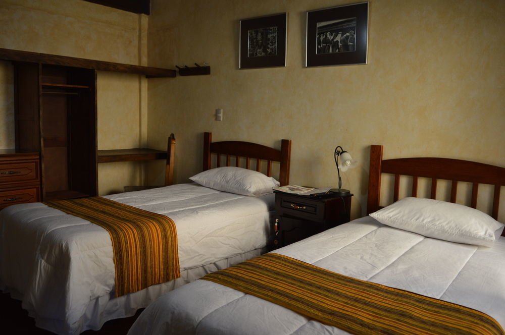 Hotel Y Galeria Uxlabil Antigua Eksteriør billede